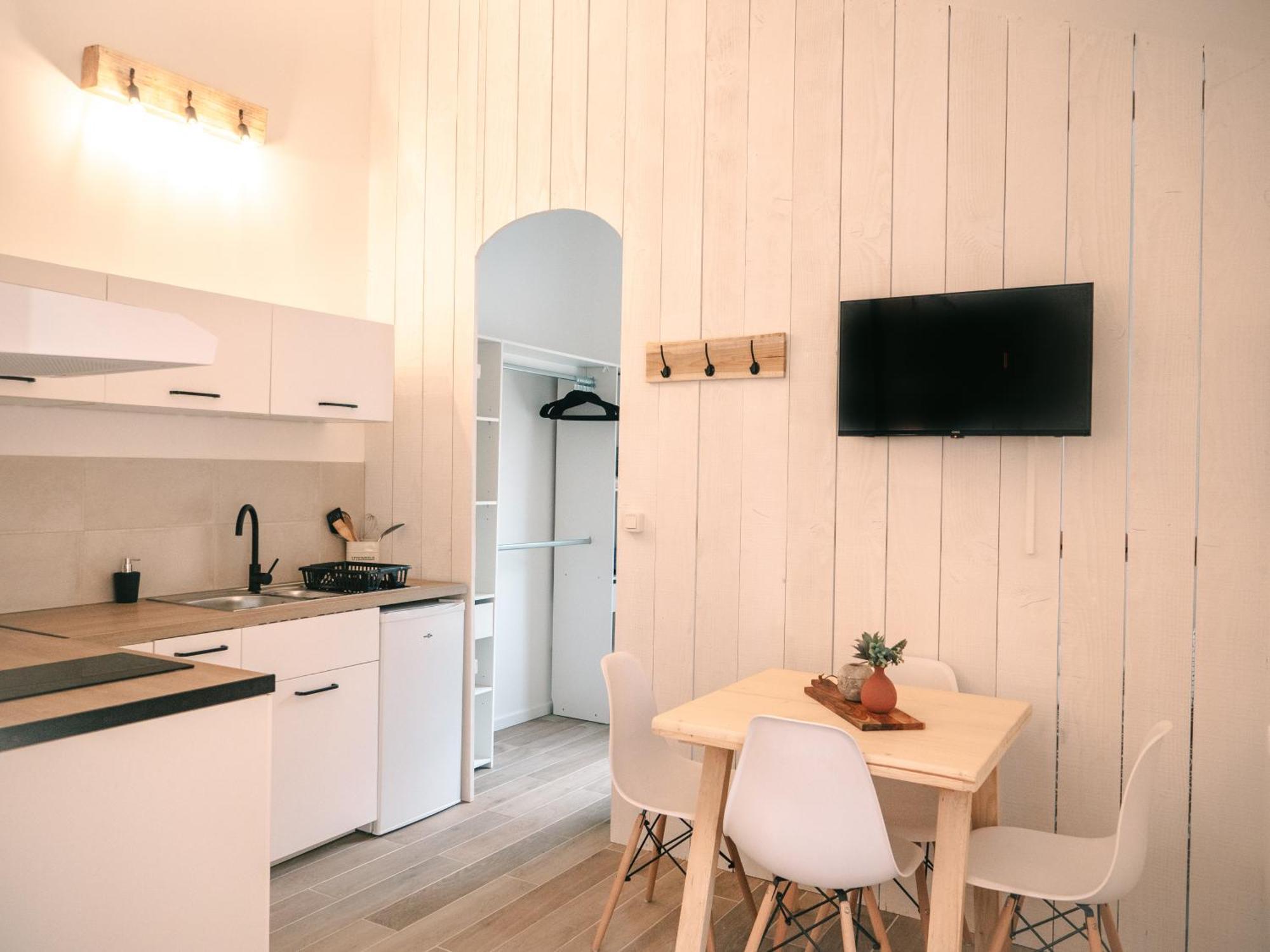 Le Studio Du Coutach Quissac  Экстерьер фото